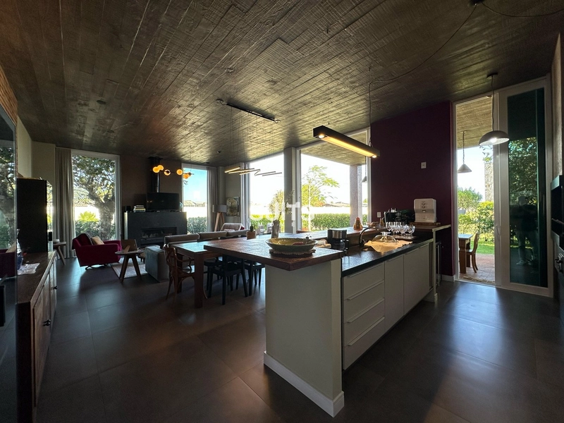 Excelente casa à venda no condomínio Enseada: 13ª foto da galeria de imagens do imóvel