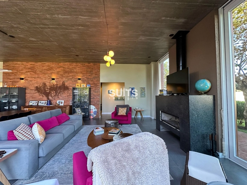 Excelente casa à venda no condomínio Enseada: 9ª foto da galeria de imagens do imóvel