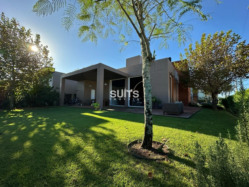 Excelente casa à venda no condomínio Enseada: 5ª foto da galeria de imagens do imóvel