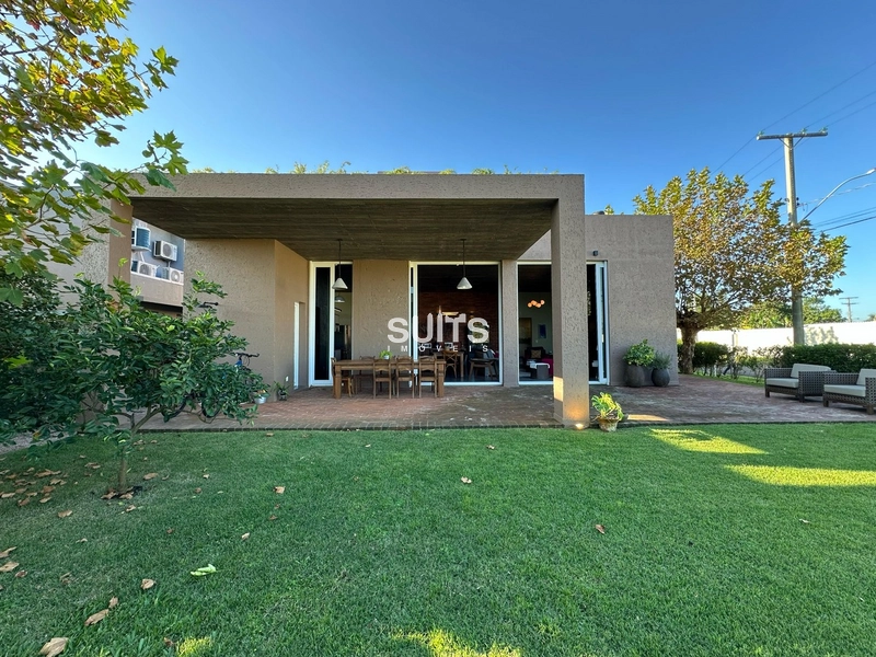 Excelente casa à venda no condomínio Enseada: 7ª foto da galeria de imagens do imóvel