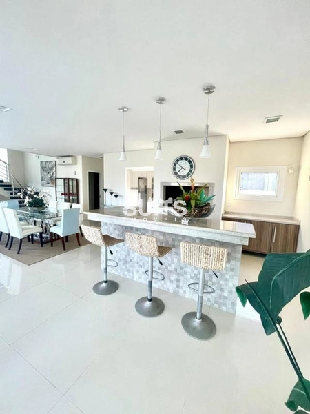 Excelente sobrado à venda no Centro de Xangri-lá: 13ª foto da galeria de imagens do imóvel