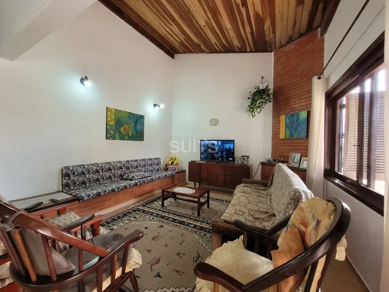 Ótima casa de esquina com 02 terrenos à venda na Noiva do Mar: 8ª foto da galeria de imagens do imóvel