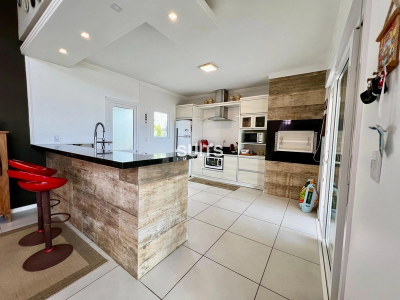 Excelente casa à poucos metros do mar na praia de Rainha do Mar: 58ª foto da galeria de imagens do imóvel