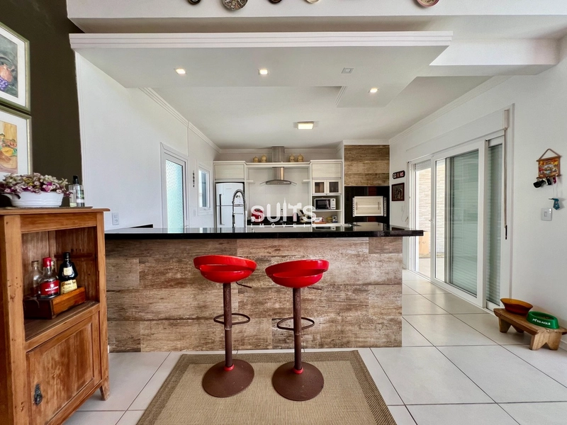 Excelente casa à poucos metros do mar na praia de Rainha do Mar: 10ª foto da galeria de imagens do imóvel