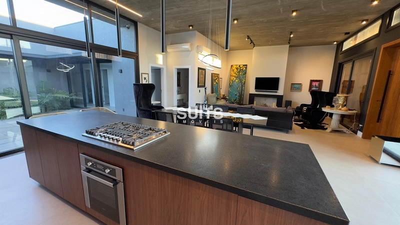 Excelente casa à venda no condomínio Dubai: 8ª foto da galeria de imagens do imóvel