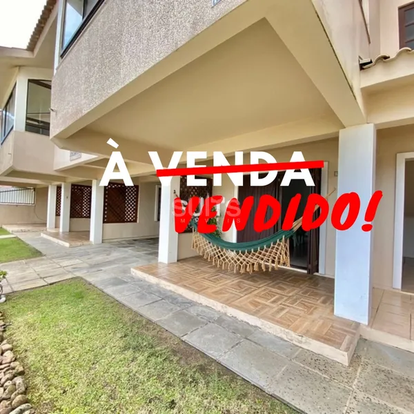 Ótimo apartamento à 01 quadra do mar no Centro de Xangri-Lá: 1ª foto da galeria de imagens do imóvel