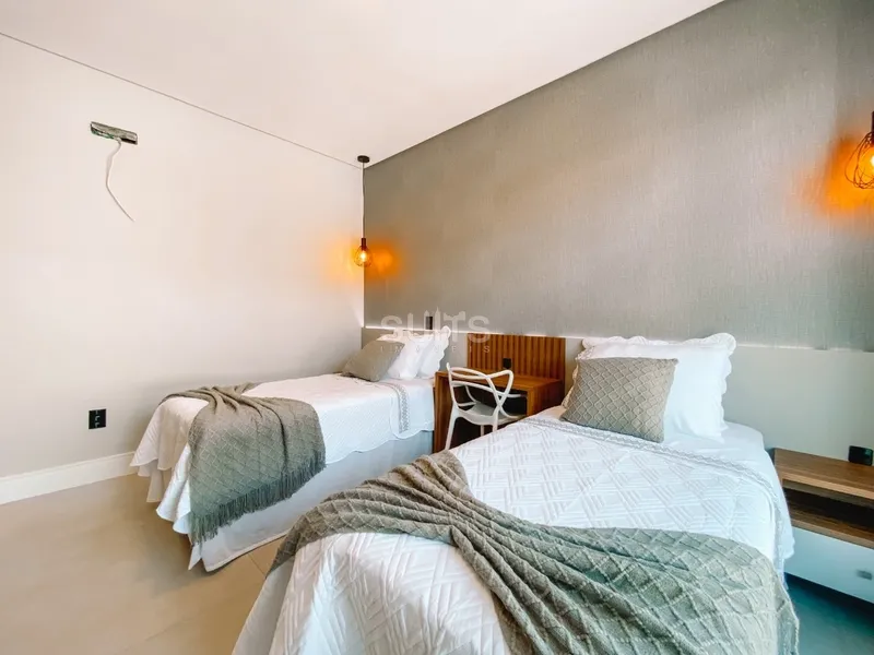 Incrível sobrado de esquina à venda no condomínio Blue: 9ª foto da galeria de imagens do imóvel