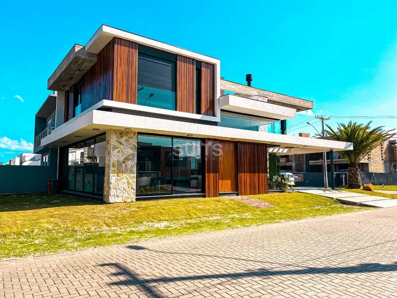 Incrível sobrado de esquina à venda no condomínio Blue: 4ª foto da galeria de imagens do imóvel