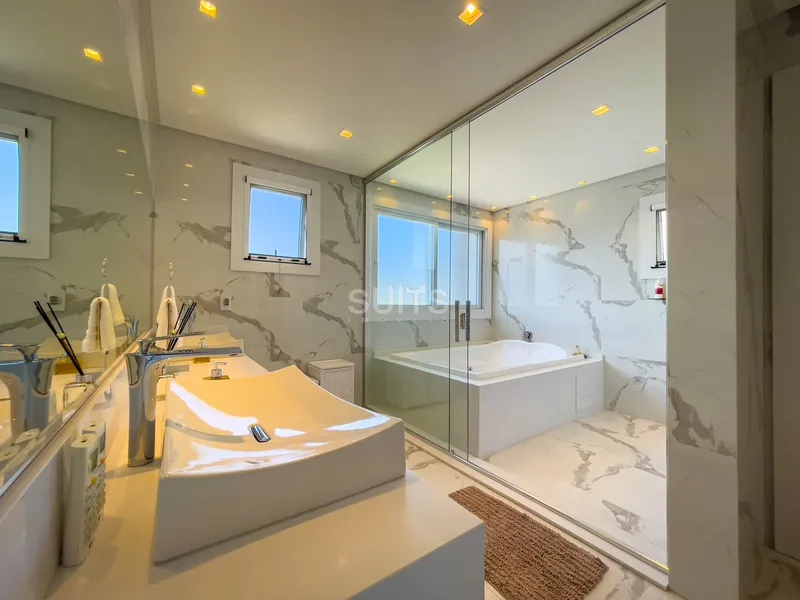 Excelente sobrado mobiliado e decorado no condomínio Enseada: 40ª foto da galeria de imagens do imóvel