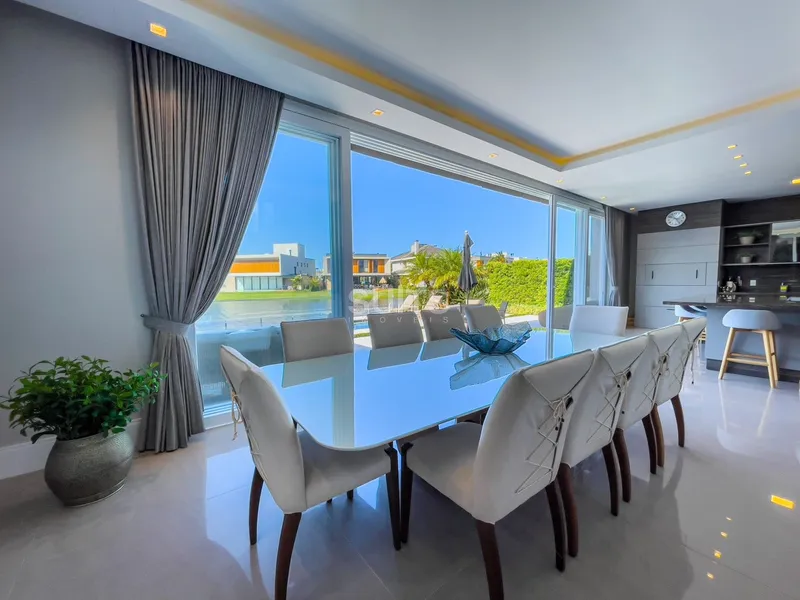 Excelente sobrado mobiliado e decorado no condomínio Enseada: 10ª foto da galeria de imagens do imóvel