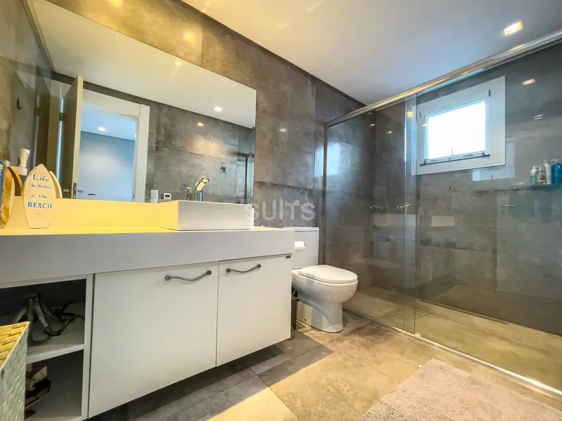 Excelente sobrado mobiliado e decorado no condomínio Enseada: 34ª foto da galeria de imagens do imóvel