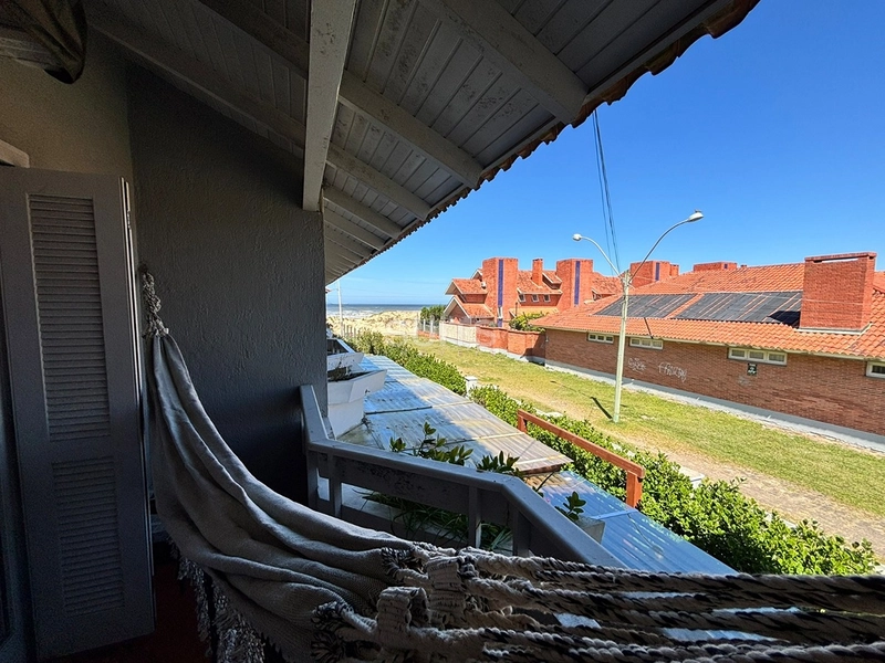 Excelente sobrado a 50m do mar centro de Xangri-lá: 27ª foto da galeria de imagens do imóvel