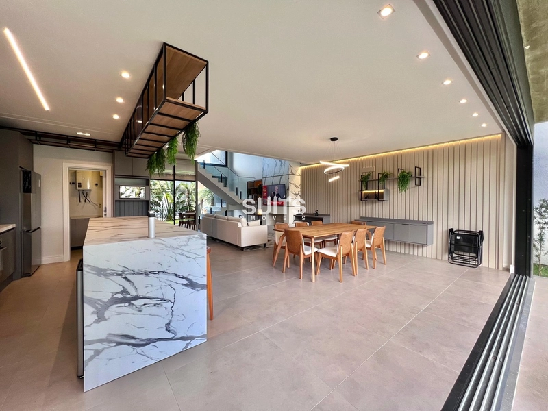 Excelente sobrado no condomínio Sunset: 9ª foto da galeria de imagens do imóvel