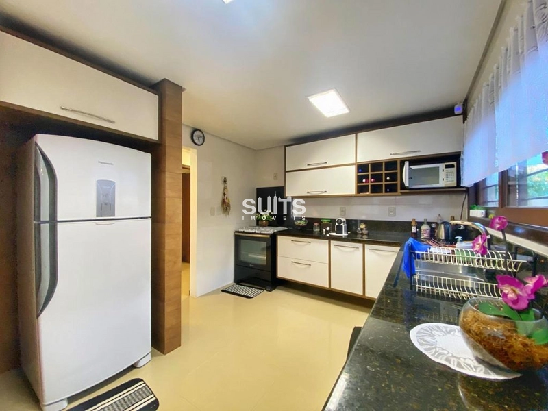 Excelente casa à 03 quadras do mar no centro de Xangri-Lá: 14ª foto da galeria de imagens do imóvel