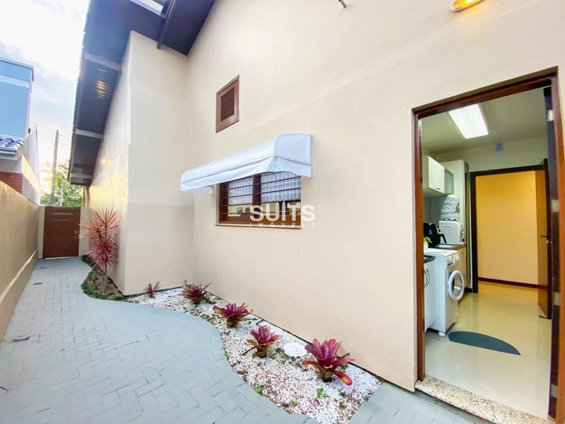 Excelente casa à 03 quadras do mar no centro de Xangri-Lá: 24ª foto da galeria de imagens do imóvel