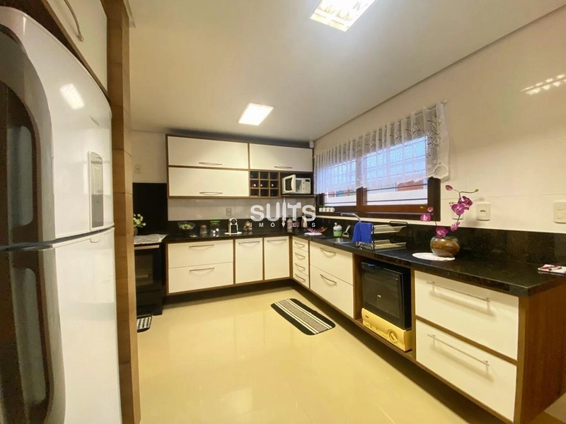 Excelente casa à 03 quadras do mar no centro de Xangri-Lá: 13ª foto da galeria de imagens do imóvel