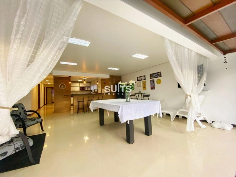 Excelente casa à 03 quadras do mar no centro de Xangri-Lá: 8ª foto da galeria de imagens do imóvel