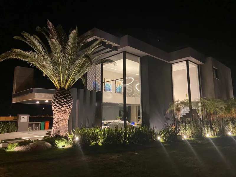 Mansão de design único beira-lago no Condomínio Sense: 34ª foto da galeria de imagens do imóvel