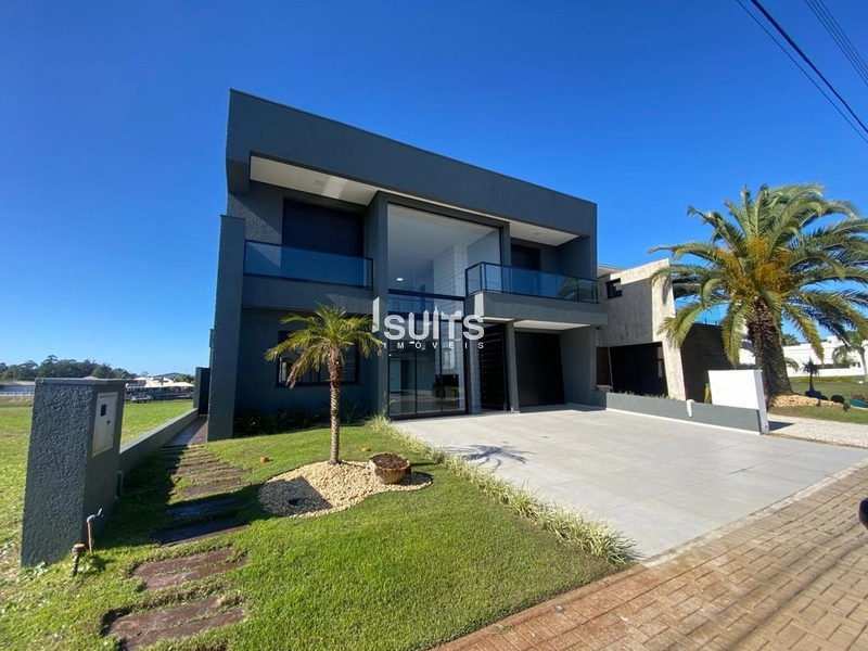 Excelente sobrado à venda no condomínio Velas da Marina: 3ª foto da galeria de imagens do imóvel