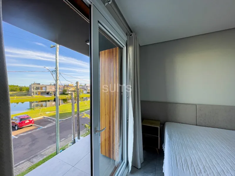 Belíssimo sobrado com vista para o lago no condomínio Las Palmas: 34ª foto da galeria de imagens do imóvel