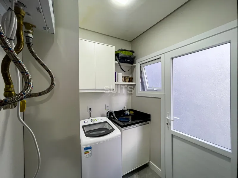 Belíssimo sobrado com vista para o lago no condomínio Las Palmas: 20ª foto da galeria de imagens do imóvel