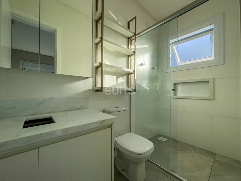 Belíssimo sobrado com vista para o lago no condomínio Las Palmas: 30ª foto da galeria de imagens do imóvel