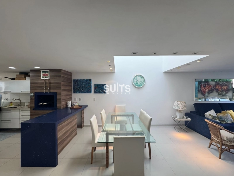 Excelente sobrado no condomínio Solanas em Atlântida: 3ª foto da galeria de imagens do imóvel