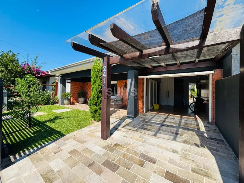 Excelente casa a venda no centro de Xangri-lá: 9ª foto da galeria de imagens do imóvel