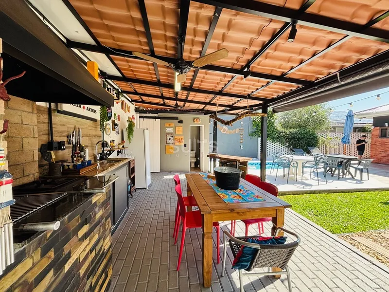 Excelente casa a venda no centro de Xangri-lá: 44ª foto da galeria de imagens do imóvel