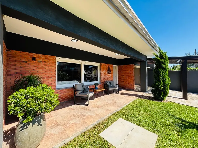 Excelente casa a venda no centro de Xangri-lá: 12ª foto da galeria de imagens do imóvel