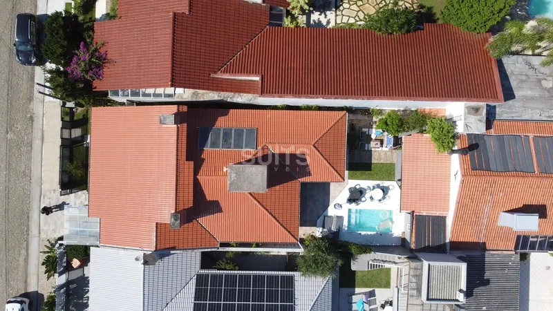 Excelente casa a venda no centro de Xangri-lá: 3ª foto da galeria de imagens do imóvel