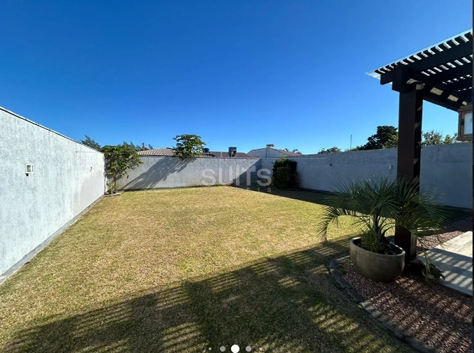 Excelente casa térrea à venda no Arpoador : 3ª foto da galeria de imagens do imóvel