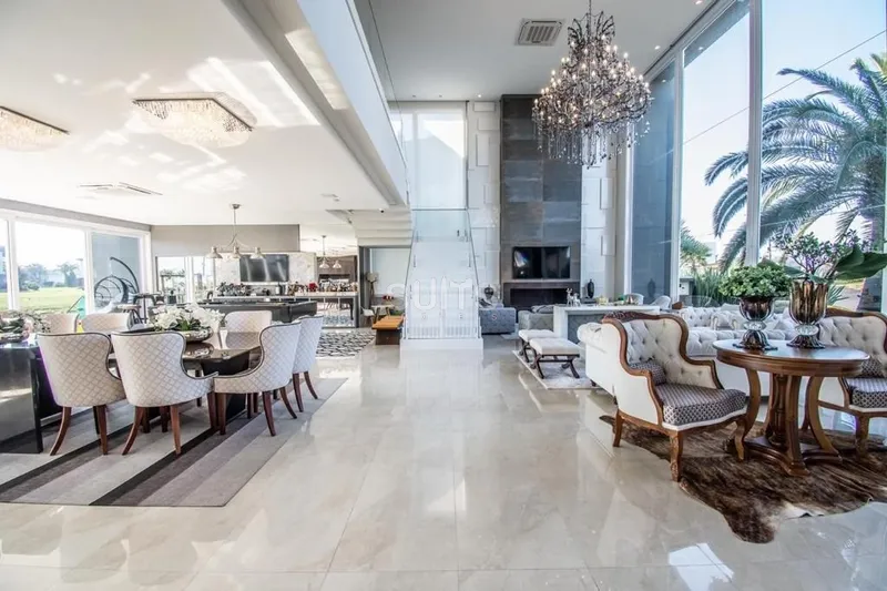 Belíssima mansão beira lago no condomínio Enseada: 8ª foto da galeria de imagens do imóvel