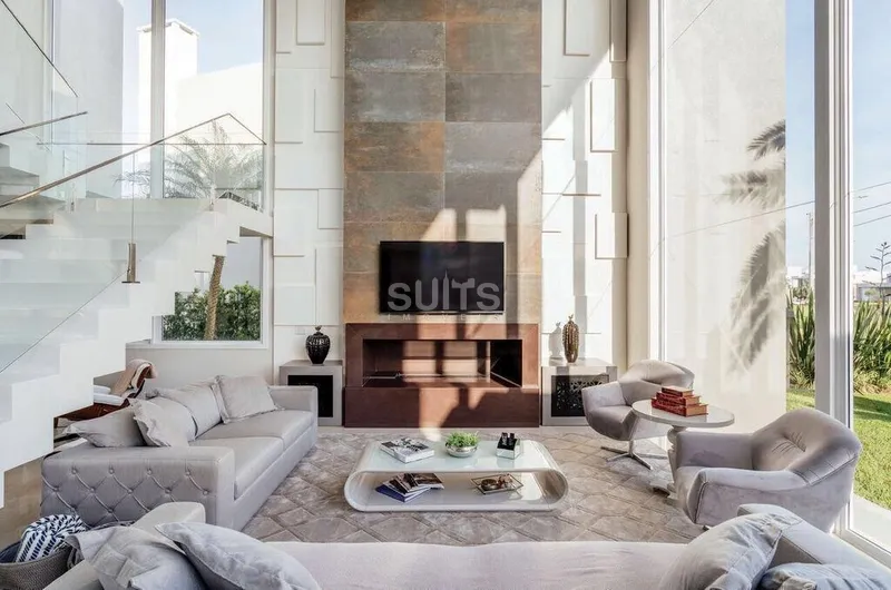 Belíssima mansão beira lago no condomínio Enseada: 7ª foto da galeria de imagens do imóvel