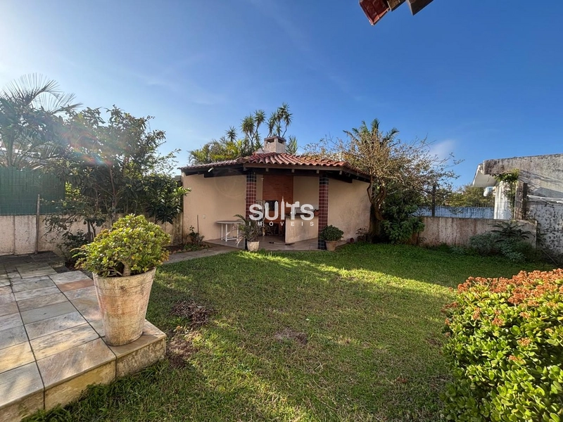 Ótimo sobrado em excelente localização na praia de Atlântida: 33ª foto da galeria de imagens do imóvel