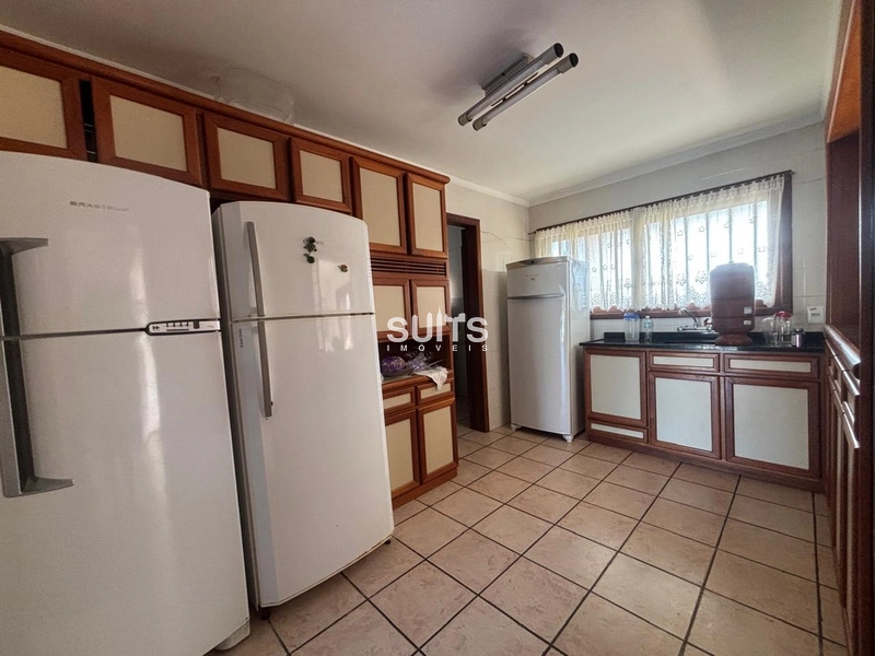 Ótimo sobrado em excelente localização na praia de Atlântida: 8ª foto da galeria de imagens do imóvel