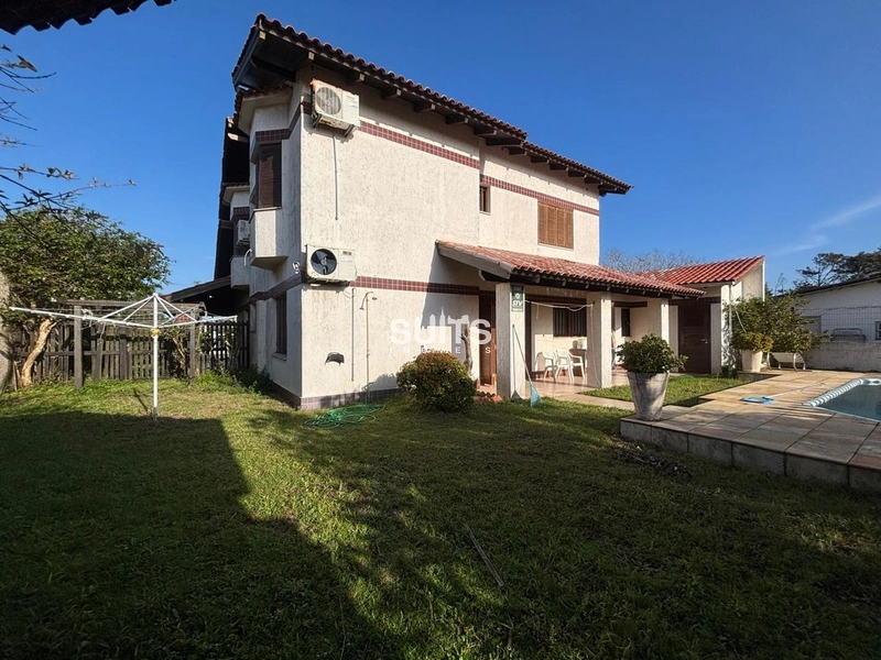 Ótimo sobrado em excelente localização na praia de Atlântida: 32ª foto da galeria de imagens do imóvel