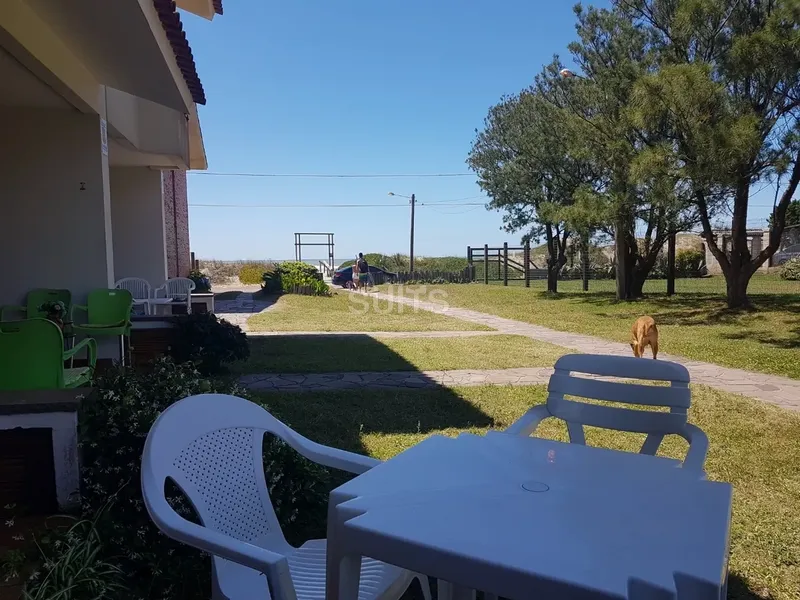 Excelente Duplex no Centro de Xangri-Lá: 15ª foto da galeria de imagens do imóvel