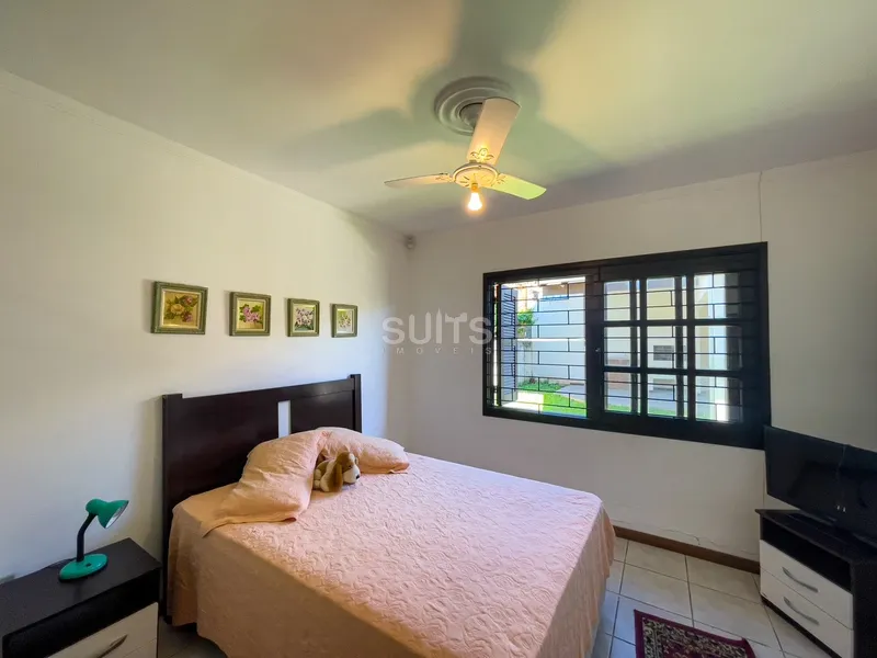Excelente casa à venda no centro de Xangri-Lá: 15ª foto da galeria de imagens do imóvel