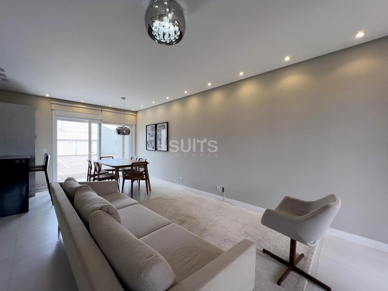 Excelente duplex à venda no Centro : 3ª foto da galeria de imagens do imóvel