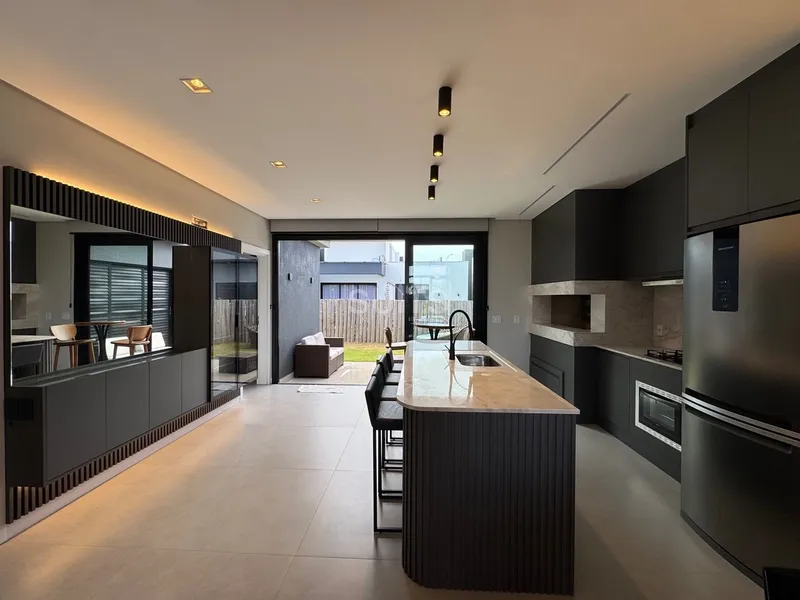 Excelente casa à venda no condomínio Blue: 8ª foto da galeria de imagens do imóvel