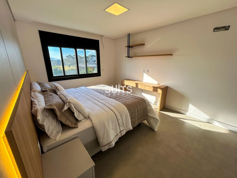 Lindo sobrado com 4 suítes e piscina, no condomínio SUNSET: 13ª foto da galeria de imagens do imóvel