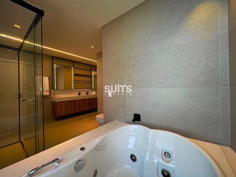 Sobrado novo com vista para a extensão do lago no Condomínio Enseada: 65ª foto da galeria de imagens do imóvel