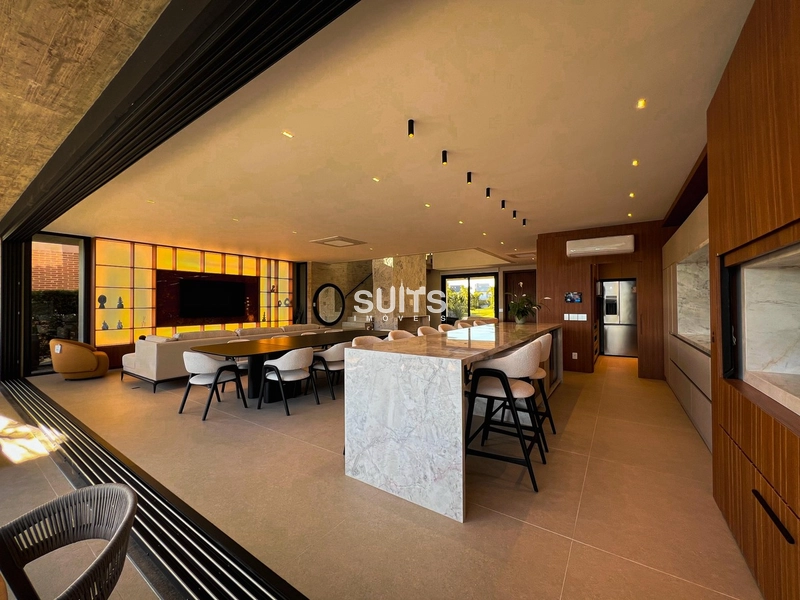 Sobrado novo com vista para a extensão do lago no Condomínio Enseada: 21ª foto da galeria de imagens do imóvel