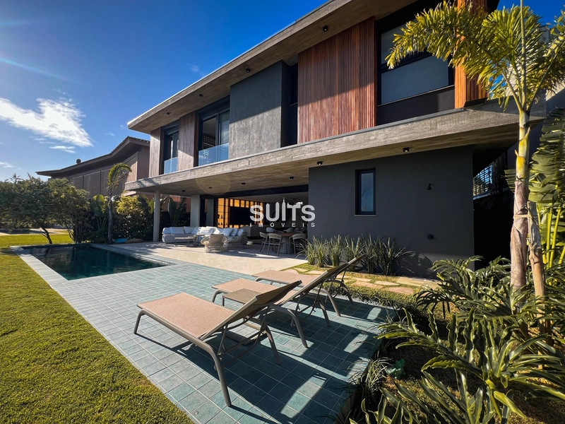 Sobrado novo com vista para a extensão do lago no Condomínio Enseada: 24ª foto da galeria de imagens do imóvel