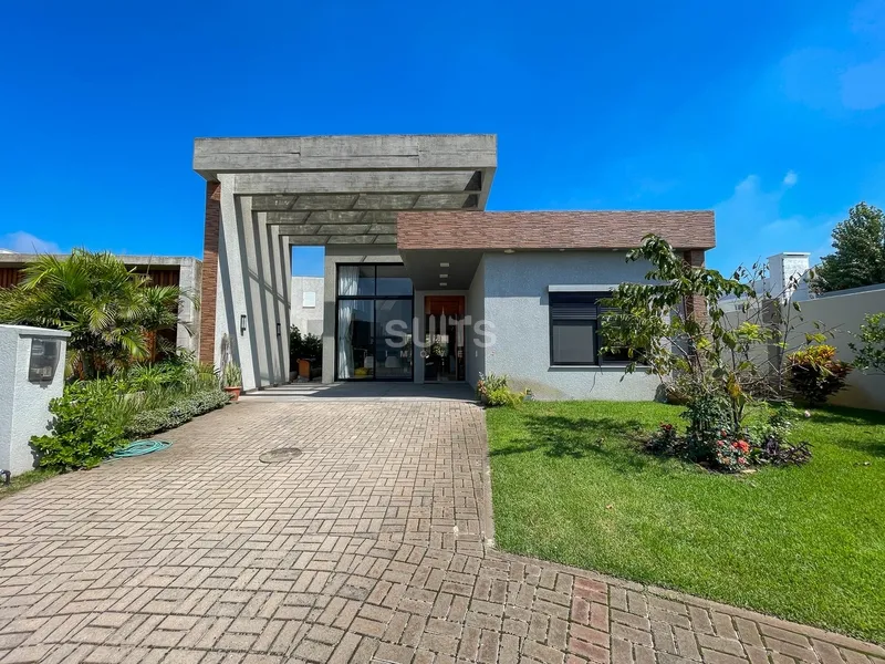 Linda casa à venda no condomínio Sea Coast em Xangri-Lá: 1ª foto da galeria de imagens do imóvel