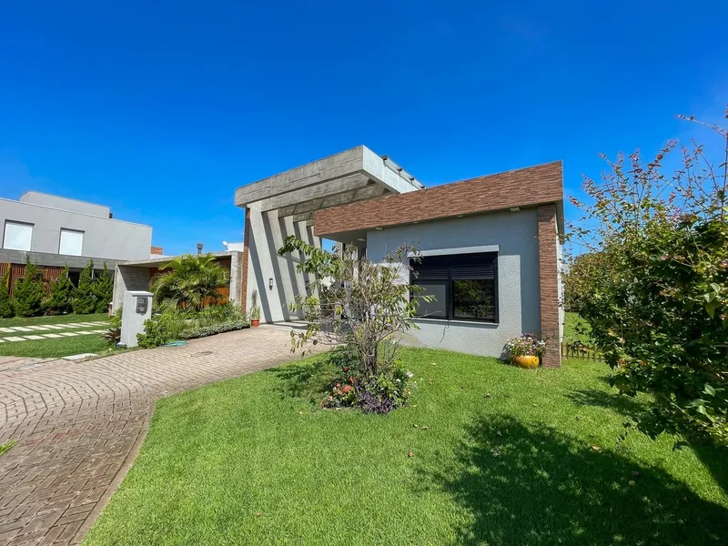 Linda casa à venda no condomínio Sea Coast em Xangri-Lá: 2ª foto da galeria de imagens do imóvel