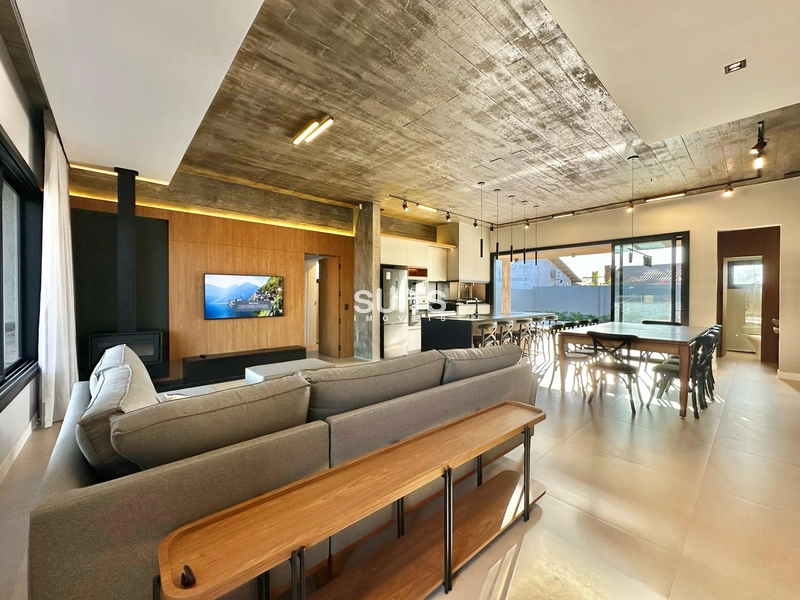 Excelente casa á venda na Atlântida: 3ª foto da galeria de imagens do imóvel