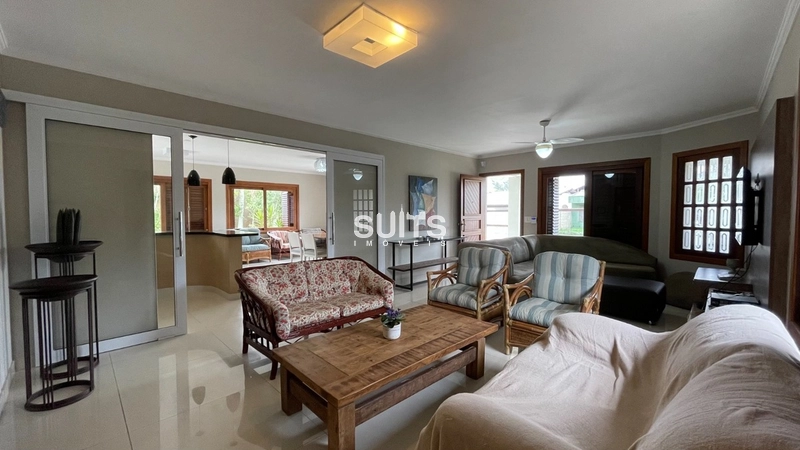 Excelente casa no centro de Xangri-lá: 5ª foto da galeria de imagens do imóvel