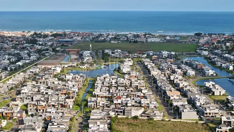 Excelente Sobrado à venda no condomínio Blue, no Centro de Xangri-lá!: 14ª foto da galeria de imagens do imóvel